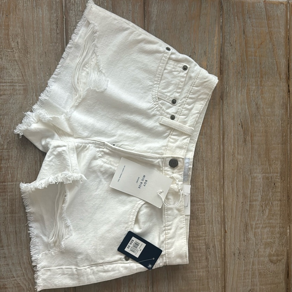 Lucky Brand size 26 shorts boy mid rise NWT